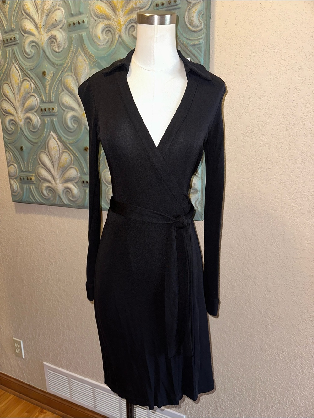 Diane von Furstenberg DVF Wrap Dress 4 Black Long Sleeve NWT Made in USA